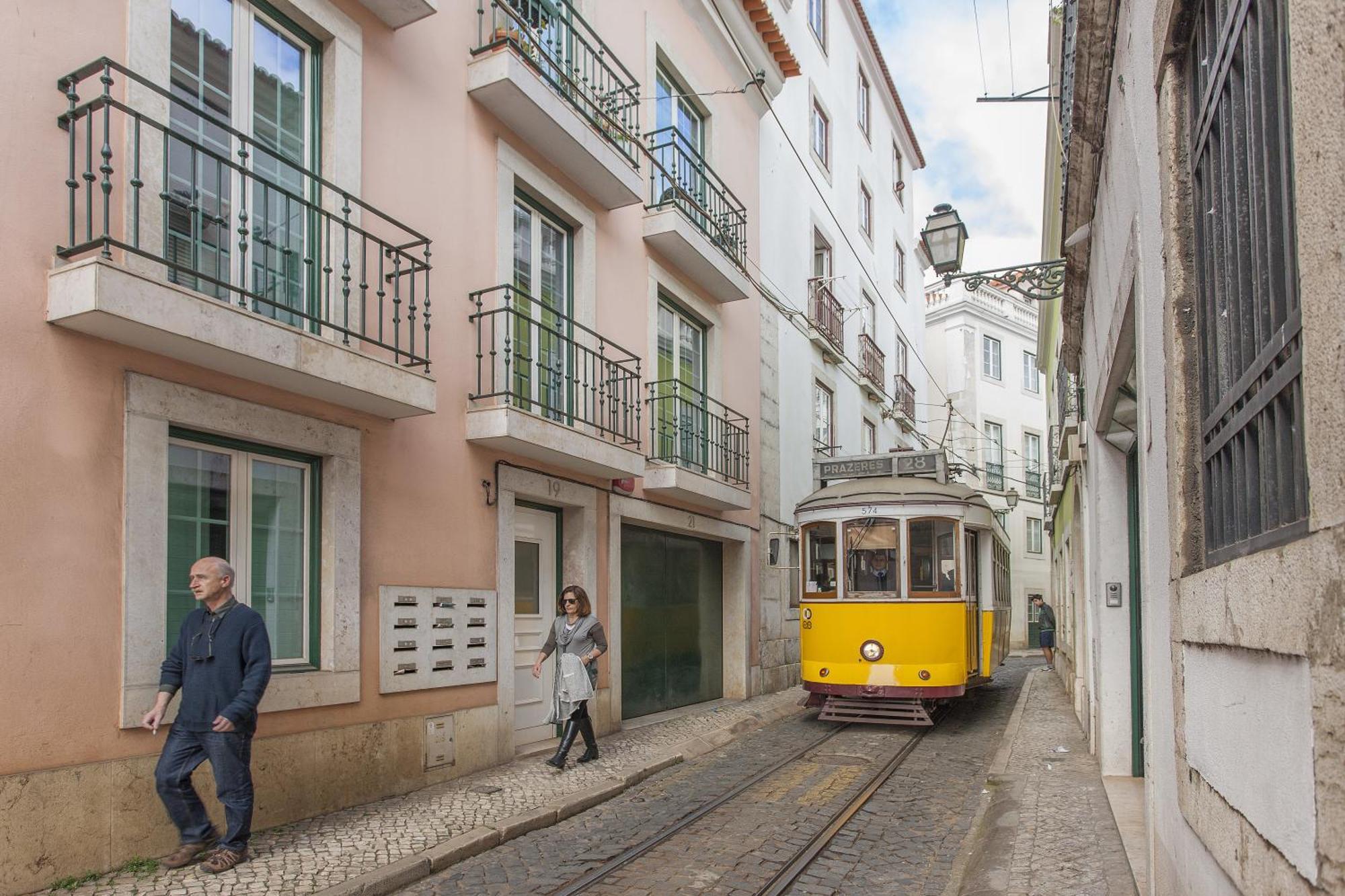Bairrus Lisbon Apartments - Alfama II Exteriör bild