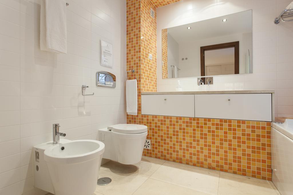 Bairrus Lisbon Apartments - Alfama II Rum bild